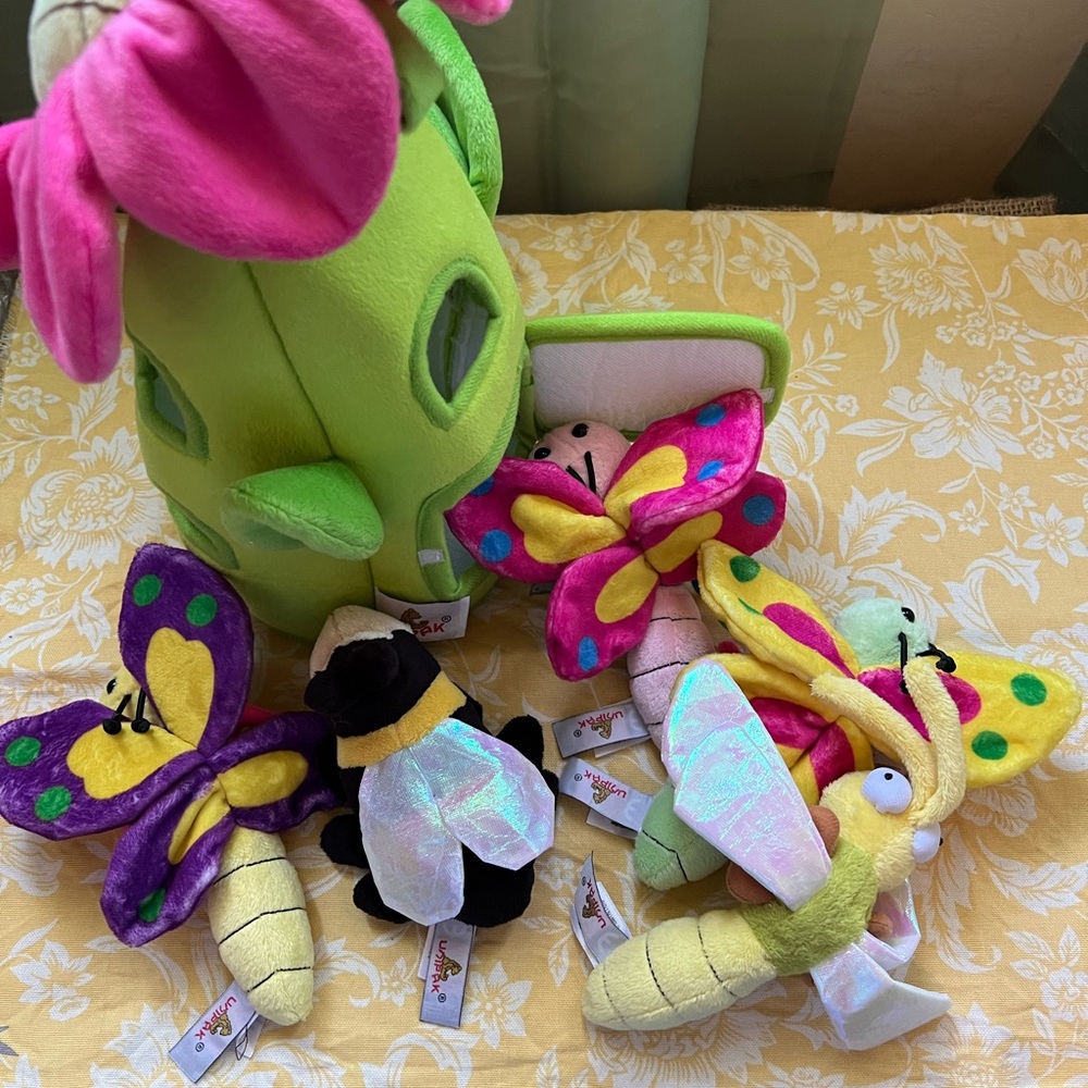 Unipak Complete Set Tree 5 Butterfly and Bee Plushies Nearly New Easter Gifts
